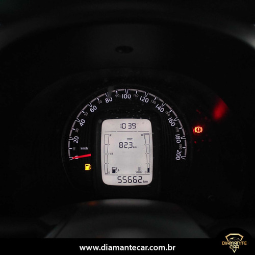 Imagem 10 de 15 de Fiat Mobi 2018 1.0 Easy Flex 5p