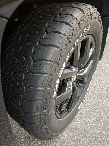 Volkswagen Amarok 3.0 Highline Cab. Dupla V6 4x4 Aut. 4p 8 marchas