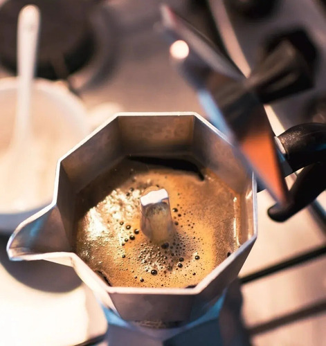 Imagen 4 de 10 de Cafetera Italiana Express Linea Clasica 9p Pettish Online