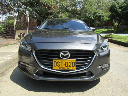 Imagen 3 de 14 de Mazda 3 Touring