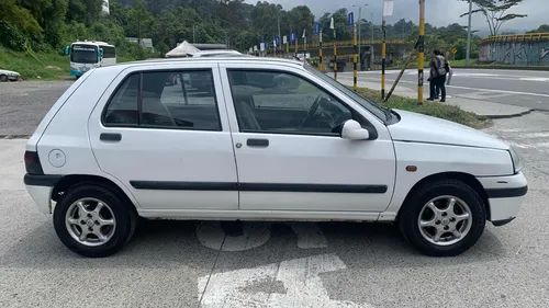 Renault Clio 1.4 S/a Con D/a Modelo 1998