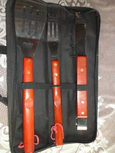 Set Parrillero Tres Piezas Mango De Madera