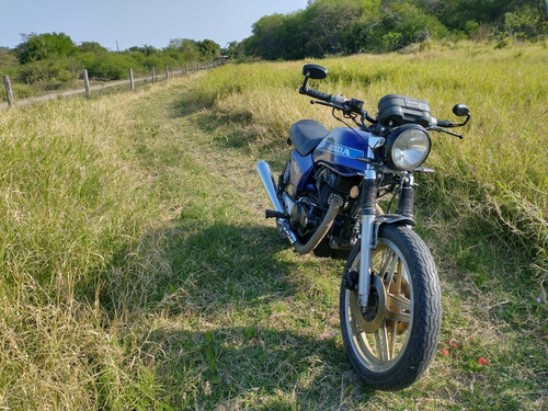 Imagen 2 de 13 de Honda Cb 400 N