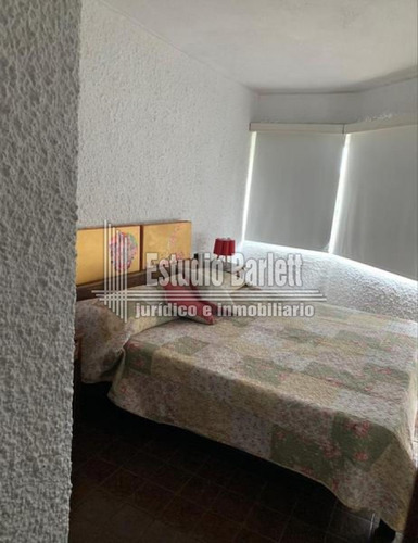 Apartamento Reciclado De 2 Dormitorios, Muy Luminoso!- Ref: 1489
