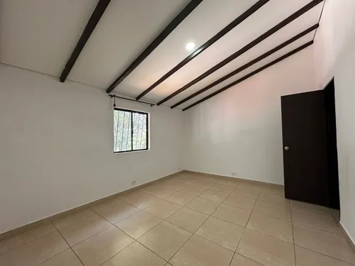 Casa En Arriendo En El Refugio. Cod A8014680