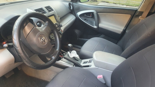 Toyota Rav4 2.4 4x2 At 2010