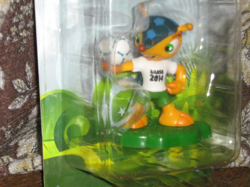 Boneco Mascote Da Copa Mundo 2014 Fuleco Cartela 4