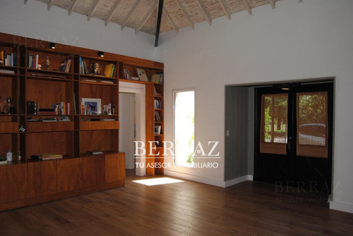 Casa Venta Los Laureles - Pilar