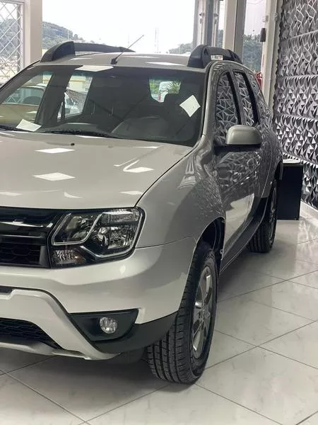 Renault Duster 16 D Cvt