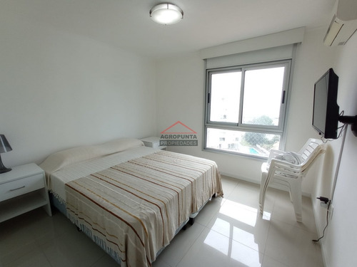 Apartamento En Venta Edificio Con Servicios - Ref: 5250