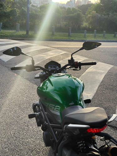 Benelli 752s - 2022 - 12,500kms