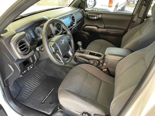 Imagen 7 de 13 de Toyota Tacoma 2017 3.5 Trd Sport At