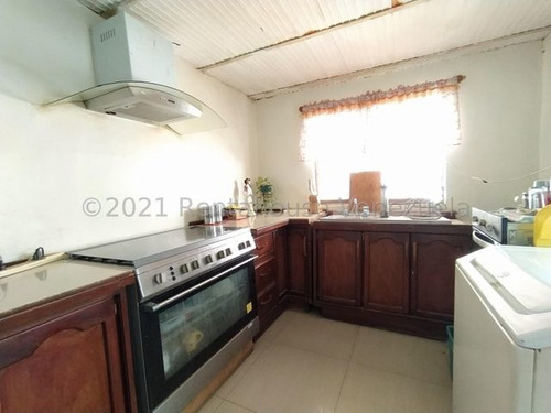 Imagen 8 de 14 de Casa En Cagua Urb El Bosque Con Piscina Ljsa 22-7071