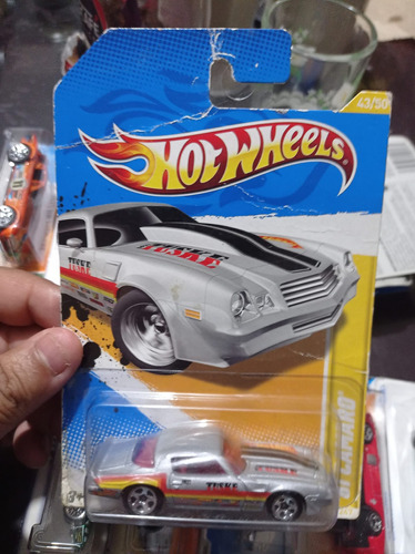 Hot Wheels 2012 81 Camaro Gris  0 