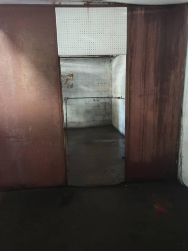 Imagen 6 de 8 de Natalia Corzo Alquila Galpón Industrial En Km 1 Petare-santa Lucia 04123389698