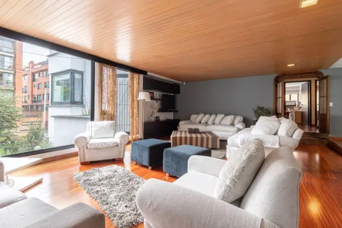 Apartamento En Arriendo/venta En Chicó Navarra. Cod A22231
