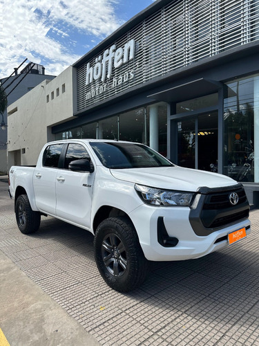 Toyota Hilux 2.8 Cd Sr 177cv 4x4