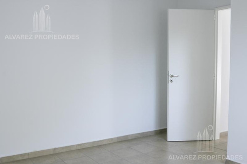 Imagen 5 de 9 de Departamento 2 Ambientes Venta Ituzaingó
