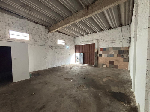 Galpon Zona Sur En Alquiler, Ideal Para Taller Deposito
