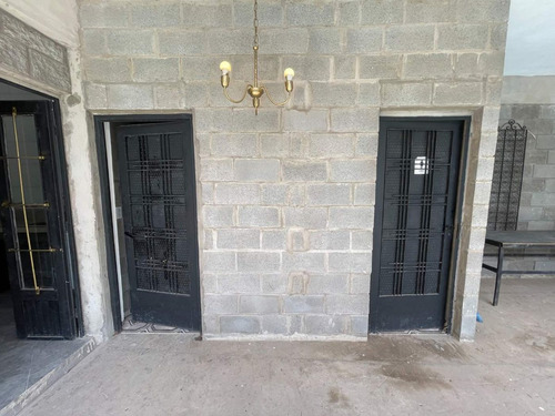 Quinta Salon De Fiestas - Venta Castillo