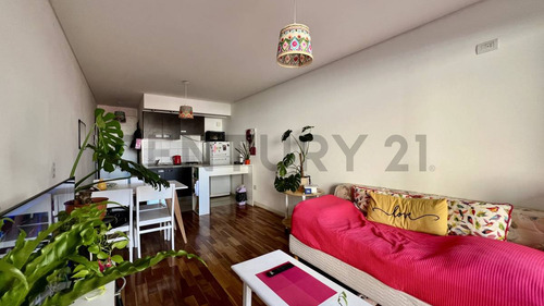 Venta Monoambiente En Zona Centro, Rosario | San Lorenzo 1744