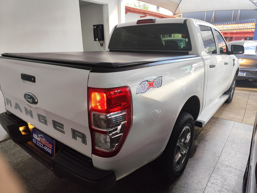 Ford Ranger 2.2 Xl Cab. Dupla 4x4 4p