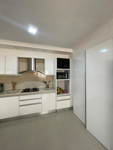 Excelente Townhouse Duplex Urb.brisas De San Miguel A Cinco Minutos Del Sambil