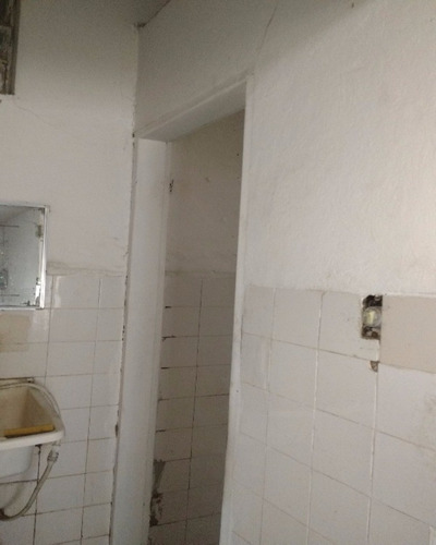 Imagem 9 de 30 de Casa 3 Dormitórios A/c 138 A/t 366 M² Mais Salão 39 M² A/c 184 A/t Total 550 M² - Ca00039 - 33506987