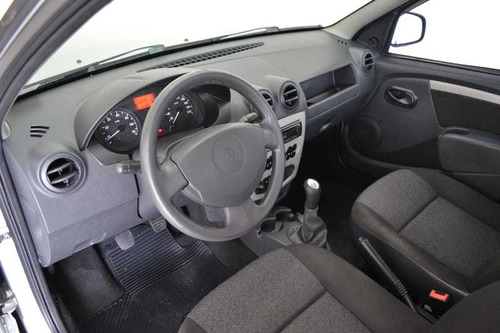 Renault Logan Exp 16