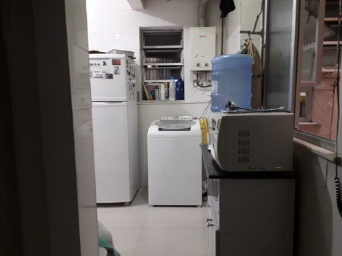 Apartamento À Venda Na Rua Das Laranjeiras, Laranjeiras, Rio De Janeiro - Rj - Liv-10122