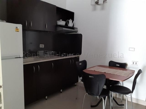 Imagen 12 de 12 de Caurimare. Se Vende Casa. Cod. 20-9370