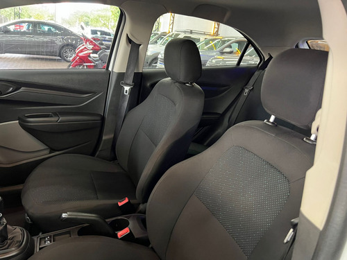 Chevrolet Onix 1.0 Joy 5p