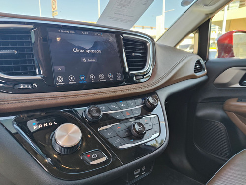 Chrysler Pacifica 2019
