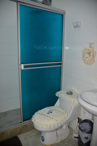 Iquitos: Alquileres De Habitaciones-minidep-casa Hospedaje