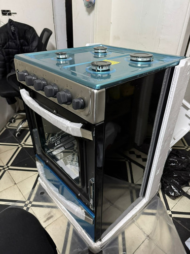 Cocina Whirlpool 56 Cm Inox Wfx57dw Sin Vidrio Frontal Inoxidable