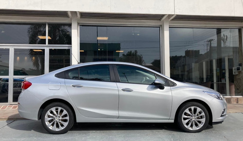 Imagen 4 de 16 de Cruze 1.4 Turbo 153cv 4 Puertas Manual Cuero Lt Año 2018