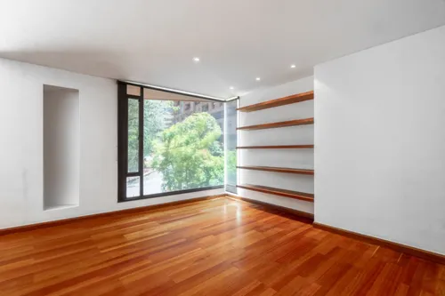 Apartamento En Arriendo En Los Rosales. Cod A17136