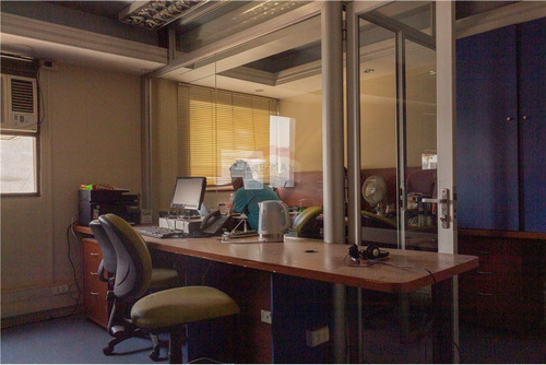 Imagen 24 de 29 de Oportunidad De Inversión Oficina Santiago Centro