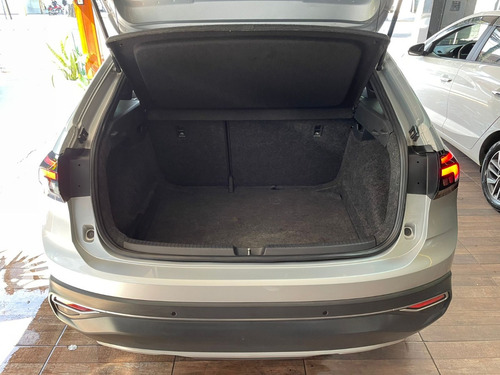 Volkswagen Nivus 1.0 Highline 200 Tsi Aut. 5p 6 marchas
