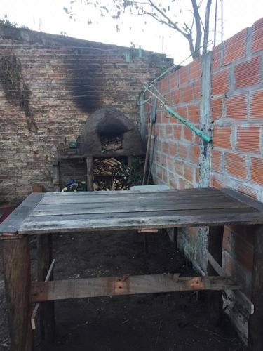 Venta De Casa En Glew,2 Dorm.garage,fdo.oportunidad.