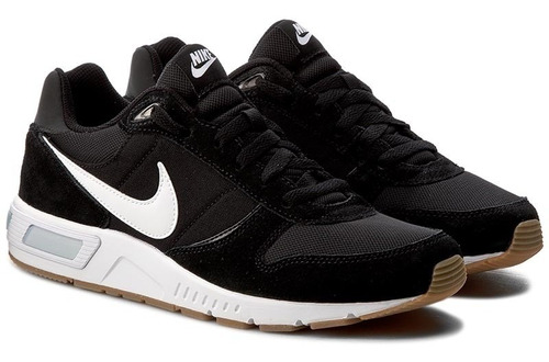  Nike Nightgazer Hombre 001