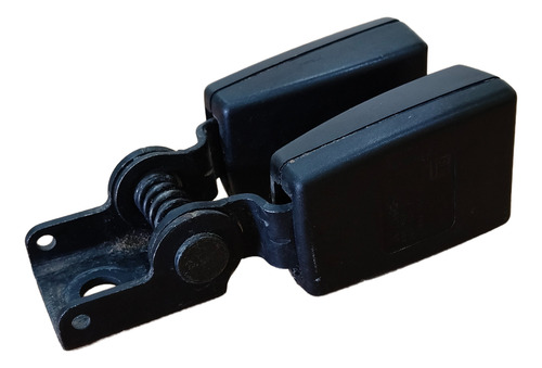 Clip Cinturón Seguridad Trasero Central Cruze Mod 2010-16 (Usado)