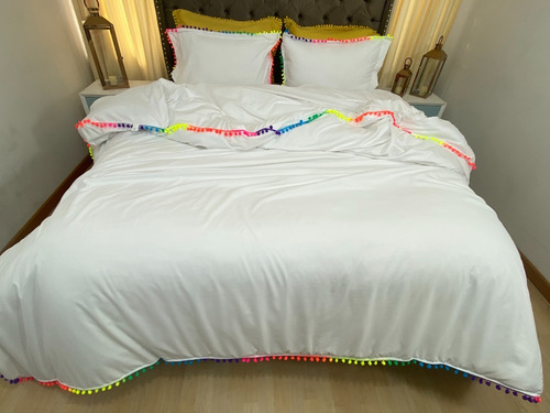 Imagen 3 de 4 de Funda Para Plumón Tipo Duvet Sencillo Con Borlas Multicolor