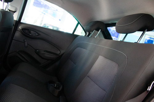 Chevrolet Onix Lt Nafta 2018 Gris