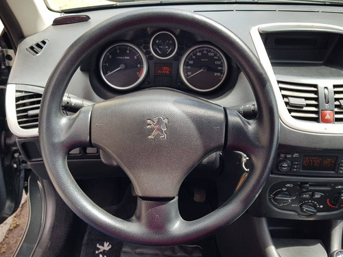 Peugeot 207 1.4 Xr Passion 8v Flex 4p Manual