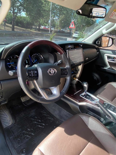 Toyota Sw4 2.8 Srx 177cv 4x4 7as At 2019