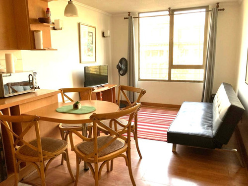 Se Vende Amoblado Lastarrias, Ideal Para Inversión De Airbnb