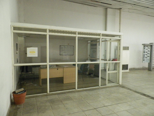 Imagen 9 de 14 de Excelente Local - Ideal Para Concesionaria.