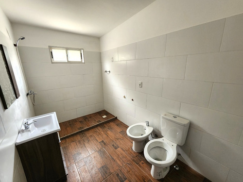 Estrene!! Entrega Inmediata!! A 3 Cuadras Del Mar!! **precio Con Banco: U$s 149.000**