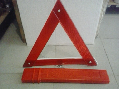 T1-129a Triangulo De Seguridad Universal Con Estuche